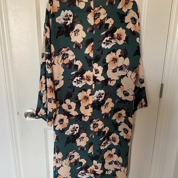 Pinkblush top - Picture 2 of 2